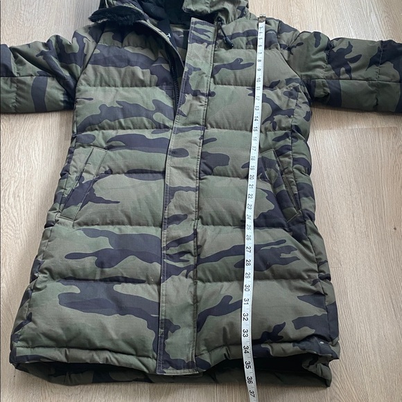 TNA St Anton Down Filled Camo Parka - Picture 7 of 14
